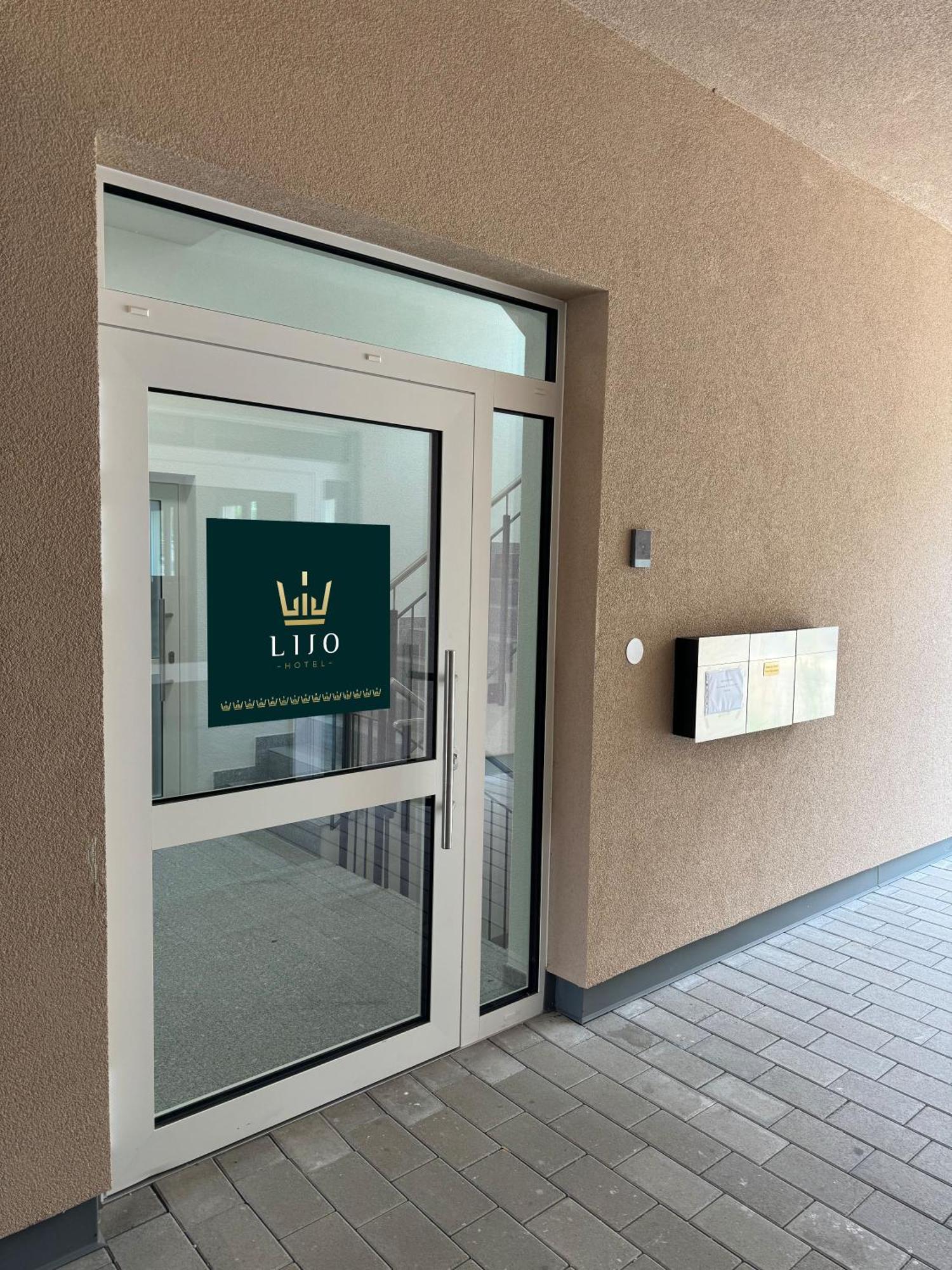 Hotel Lijo, Bei Basel Steinen  Εξωτερικό φωτογραφία